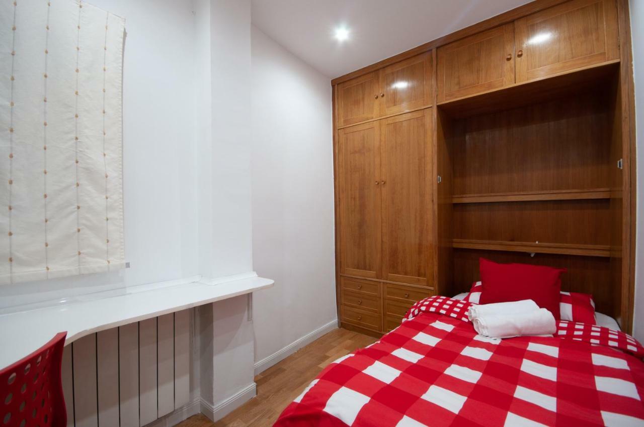 Acogedor Apartamento Lavapies Madrid Exterior foto